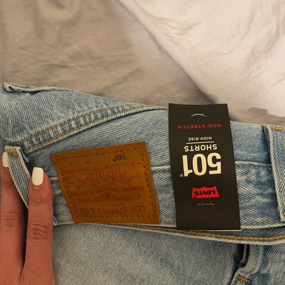 501 Levi’s shorts - Picture 4 of 5
